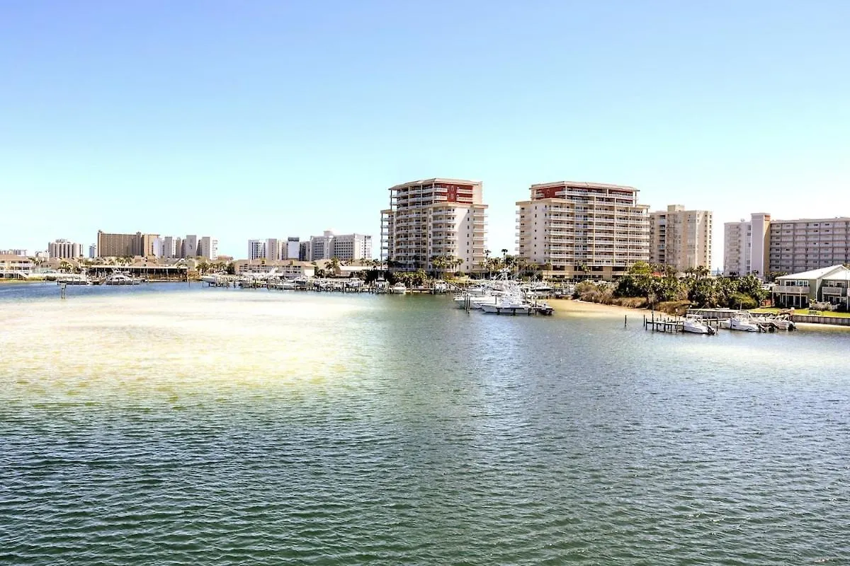 Sea-renity 4 Waterfront Balconies Gated *