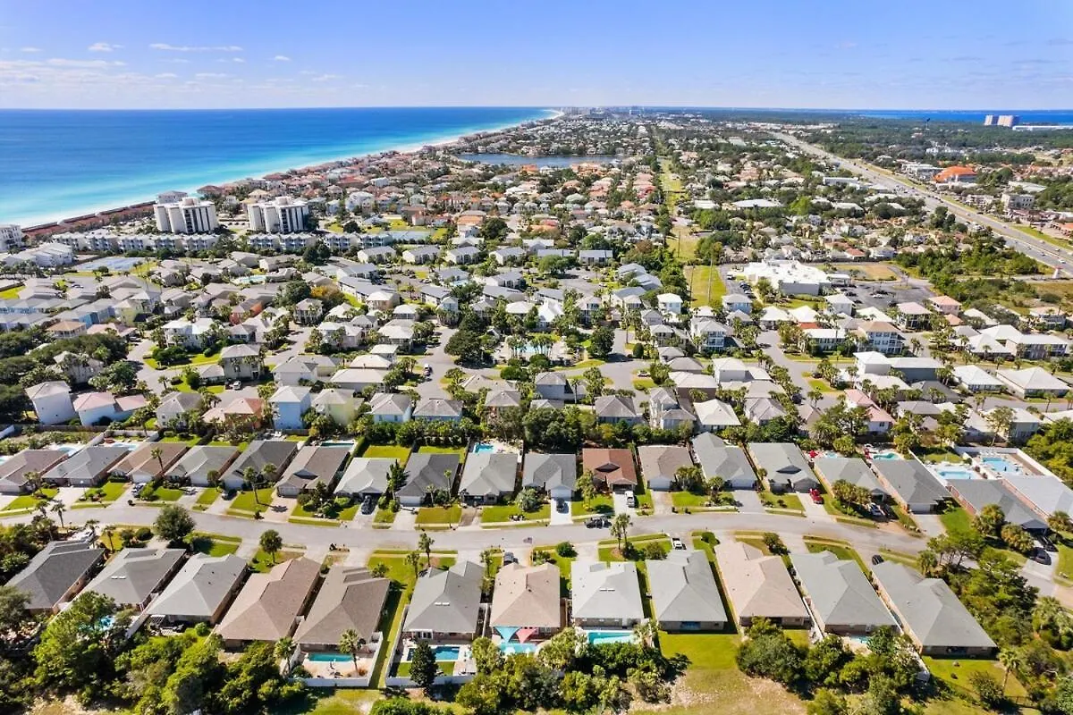 Barefoot Escape Golf Cart Deals Gated Access Destin