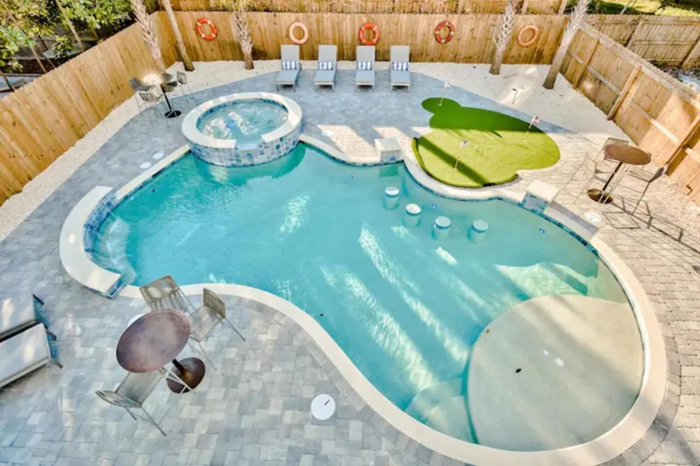 Luxury 8br House With Pool, Spa, Golf Putting Hébergement de vacances *
