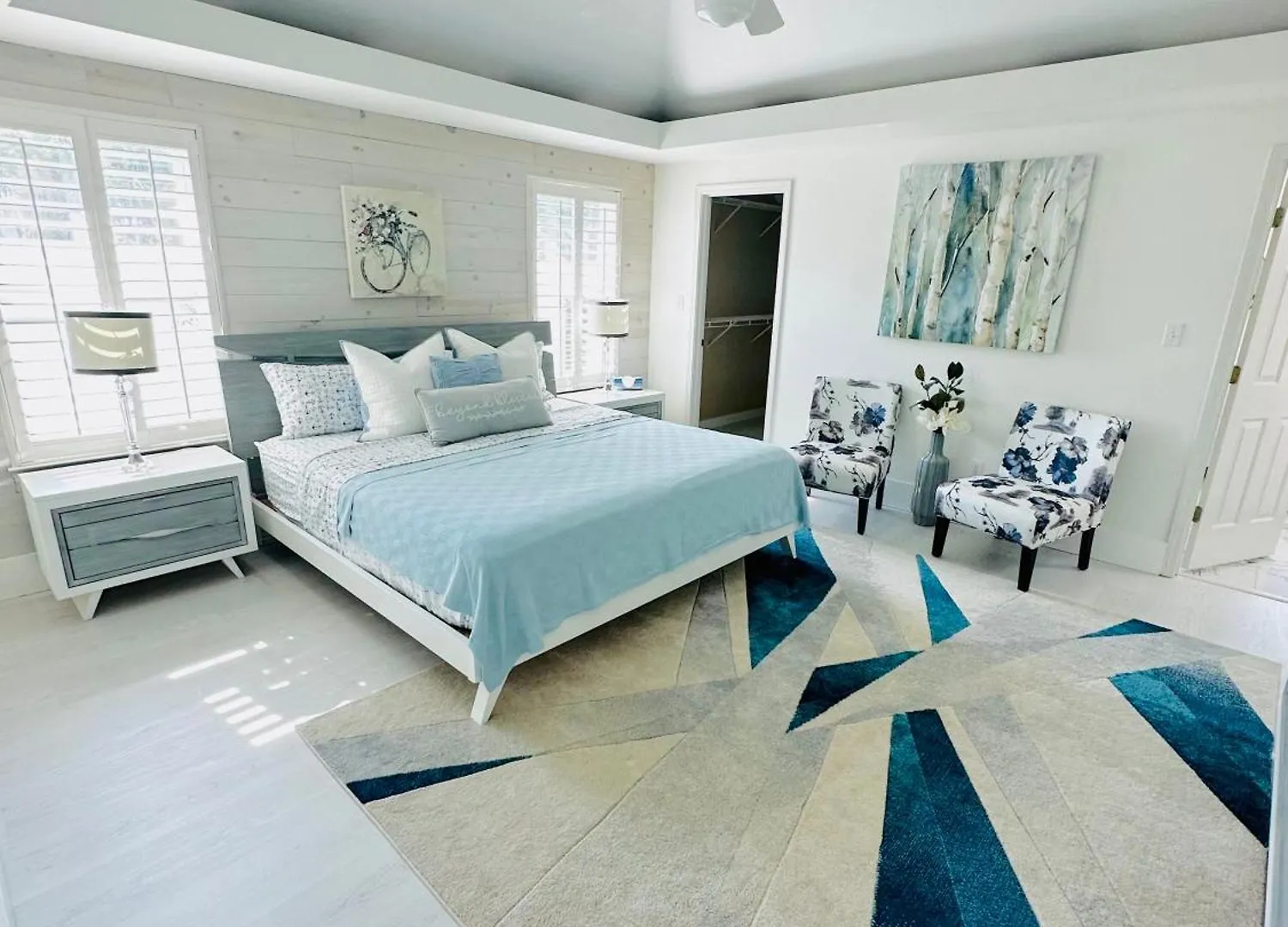 Holiday home Ratiu House White Miramar *