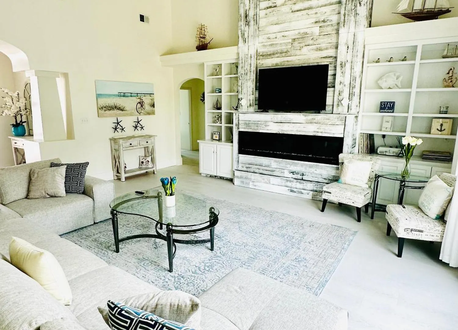 Holiday home Ratiu House White Miramar *