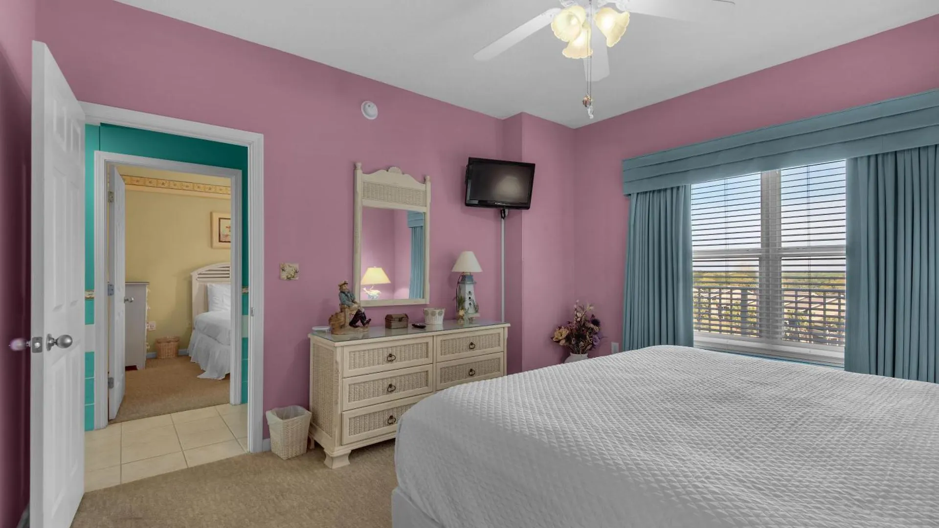 Holiday home Majestic Sun 503b
