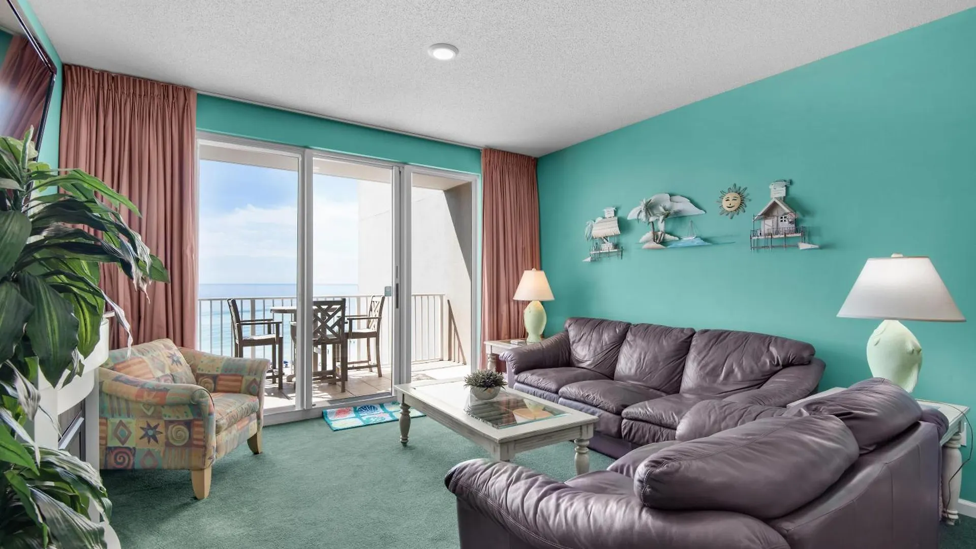 Holiday home Majestic Sun 503b
