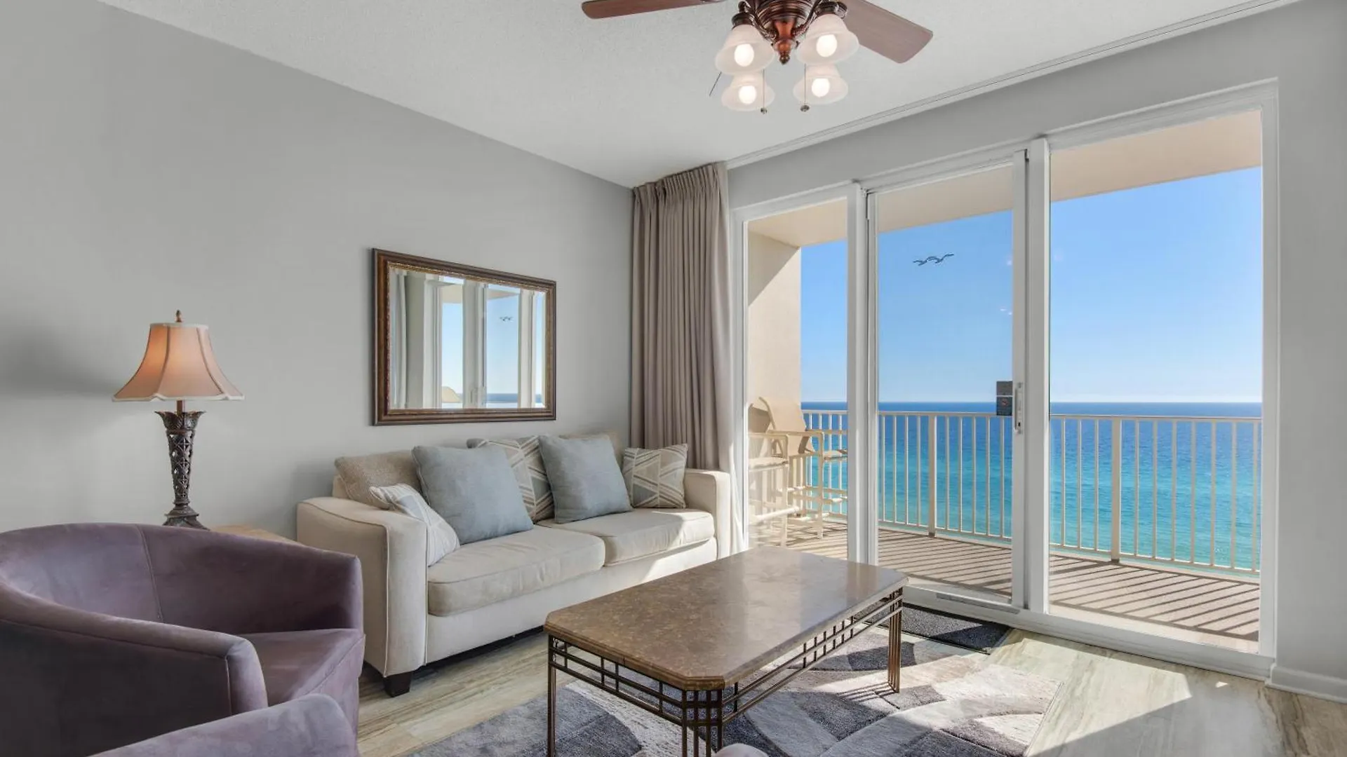 Holiday home Majestic Sun 913b *