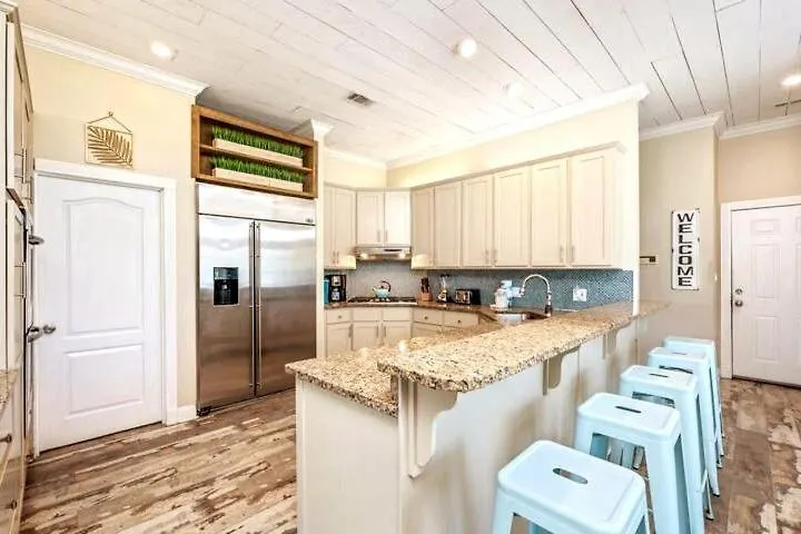 Holiday home The View Golf Cart & Pool Heat Deals Hottub Destin