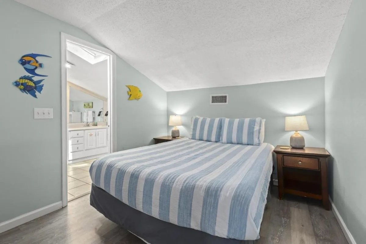 Seacove Steps 2 Priv Backyard Comm Pool * Destin