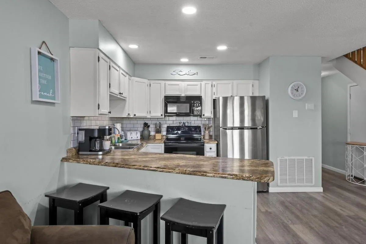 Seacove Steps 2 Priv Backyard Comm Pool Holiday home Destin