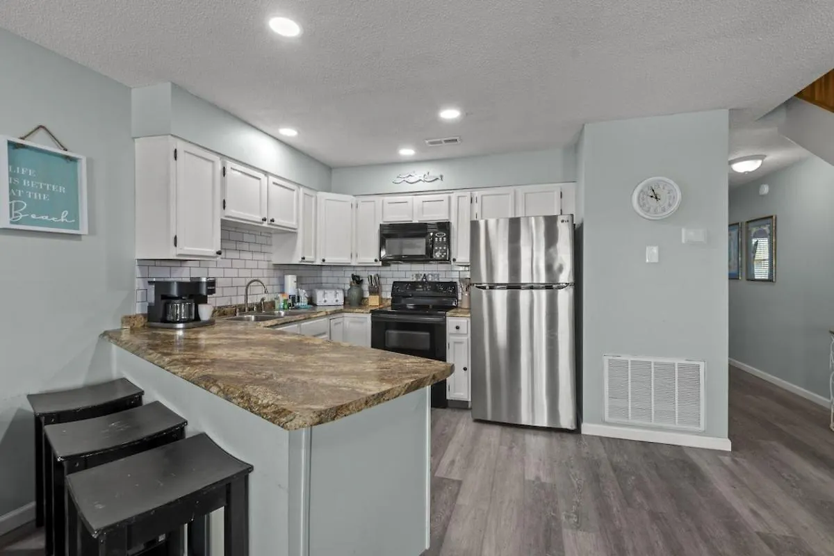 Holiday home Seacove Steps 2 Priv Backyard Comm Pool Destin