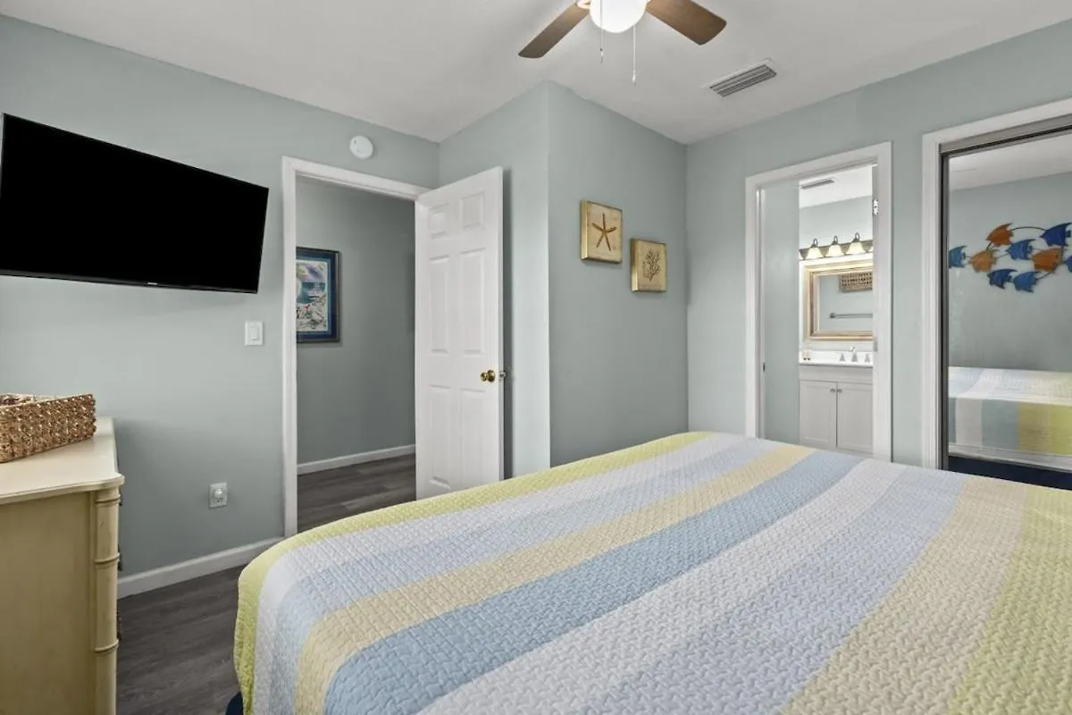 Holiday home Seacove Steps 2 Priv Backyard Comm Pool Destin