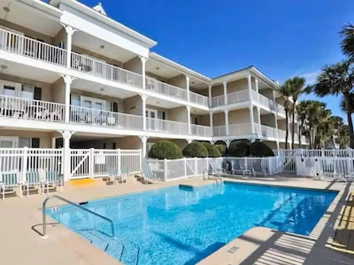 Holiday home Corner Of Paradise View Pool Destin