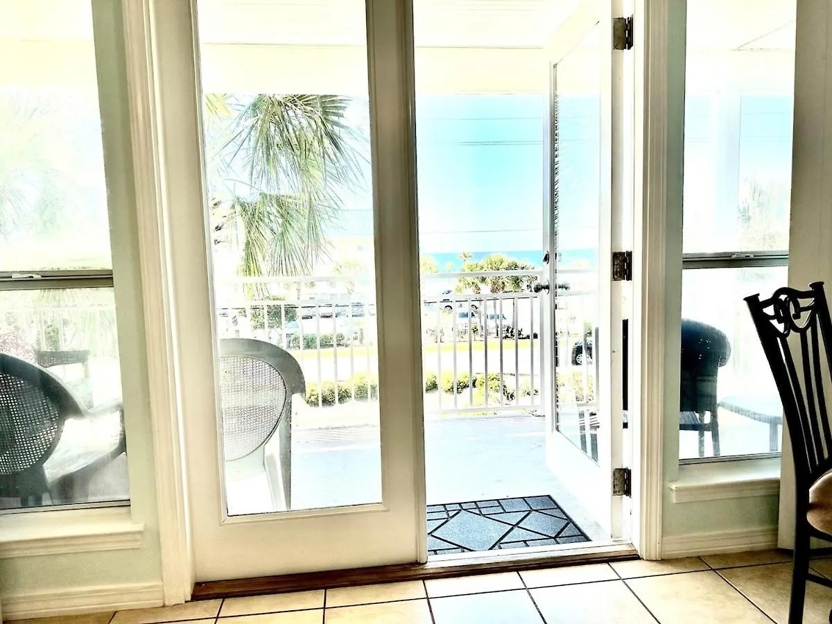 Holiday home Corner Of Paradise View Pool *