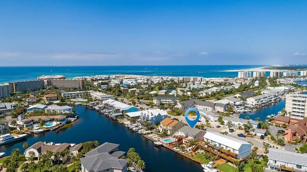 Holiday home Seahab Waterfront Views Dock Priv Access Destin