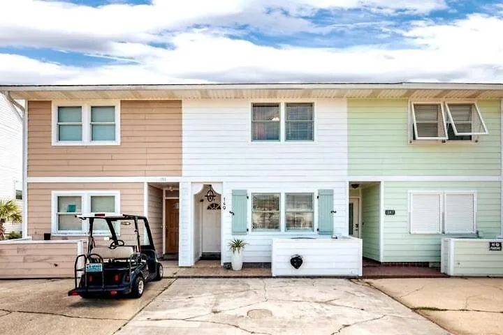 Holiday home Seahab Waterfront Views Dock Priv Access