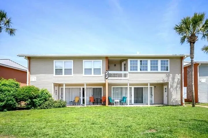 Eden Escape View 3 Pools Pet Friendly Holiday home *