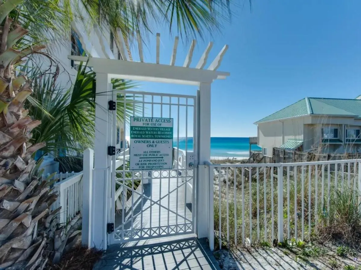Coastal91 Free Golf Cart Gated Access Holiday home