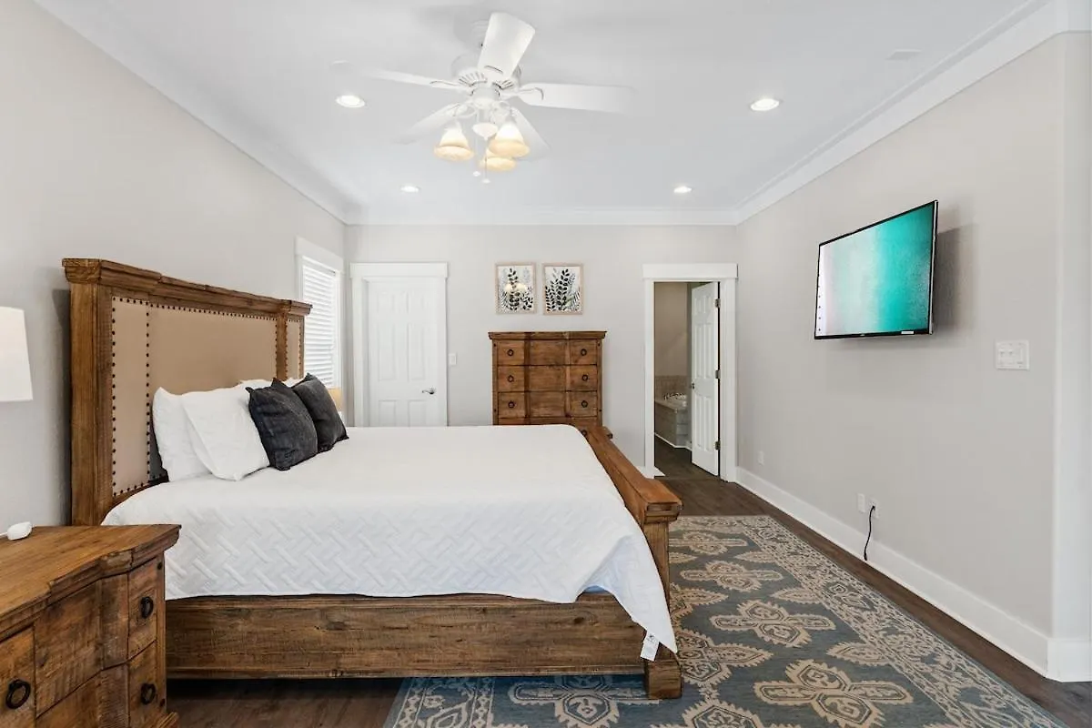 Coastal91 Free Golf Cart Gated Access