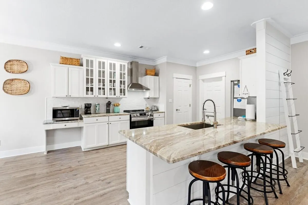 Coastal91 Free Golf Cart Gated Access Holiday home Destin
