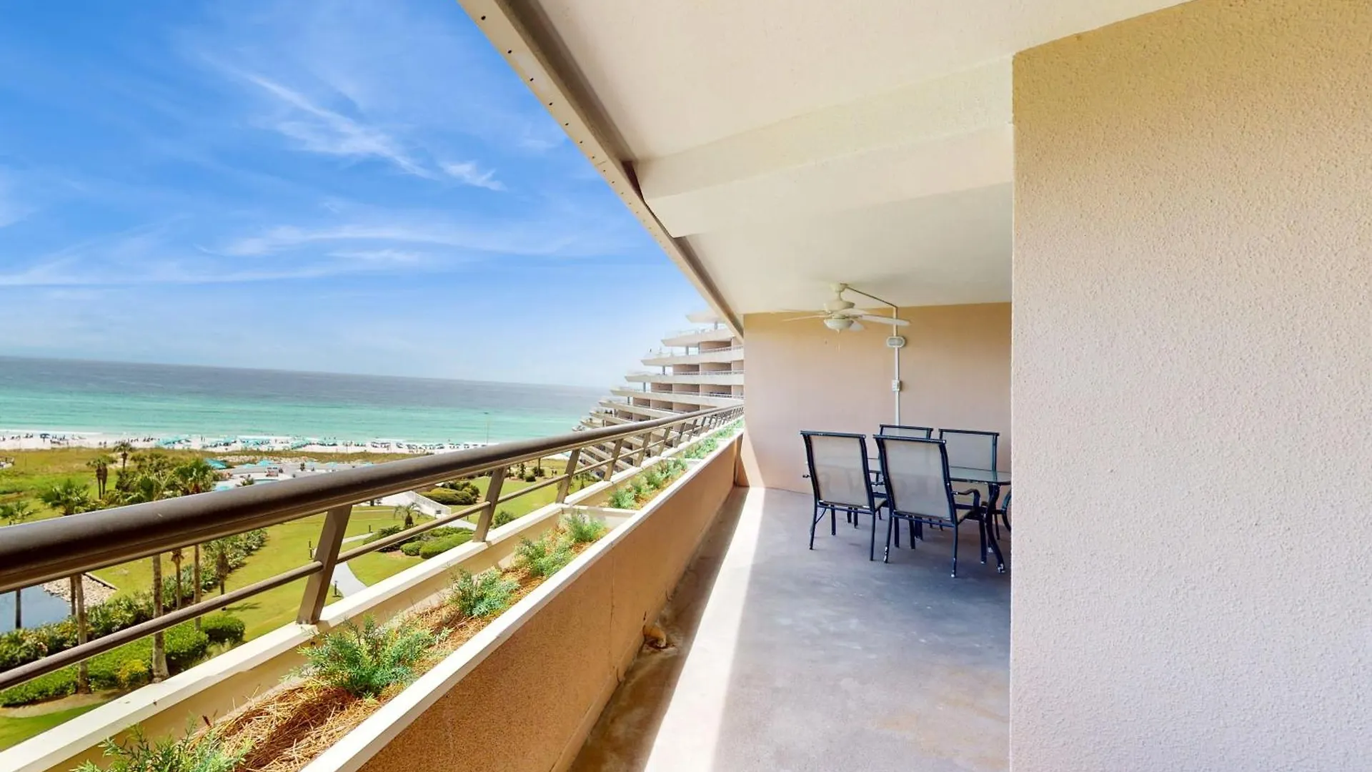 Edgewater 801 Apartment *