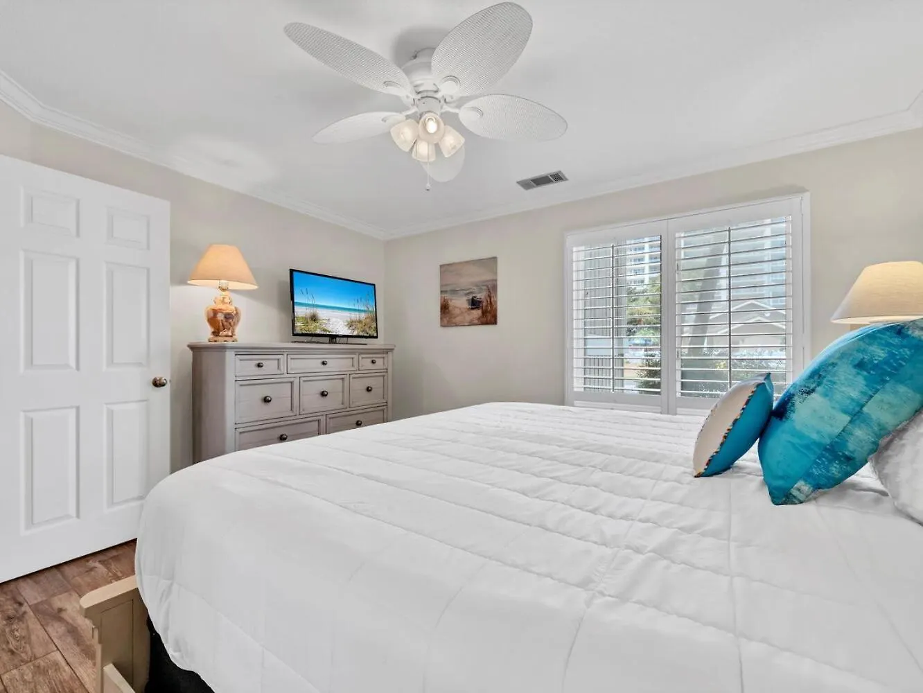Seascape Lakefront 189- Don't Worry, Happy Holiday home Destin