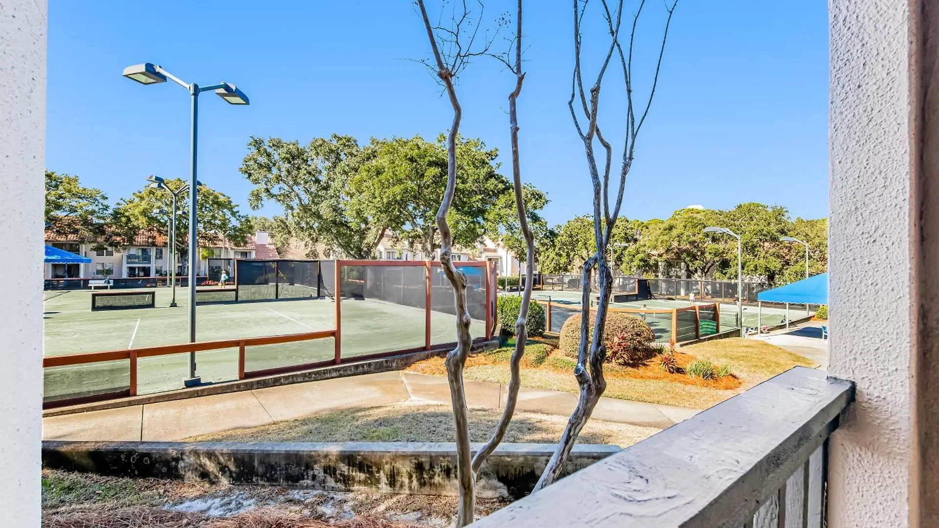 Tops'l Tennis Village 55 Destin