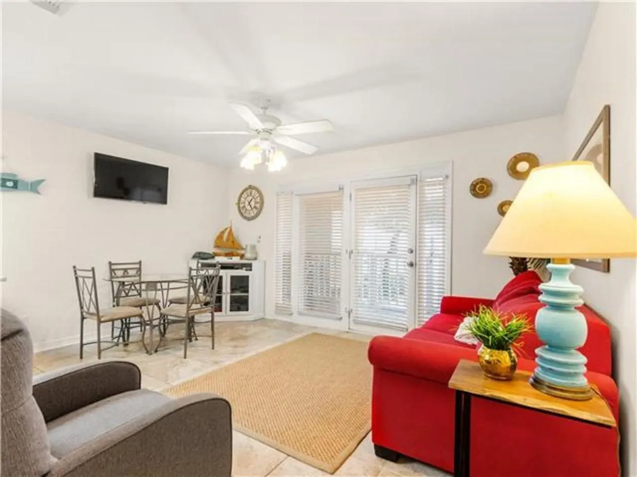 Miramar Dream Vacations Apartment