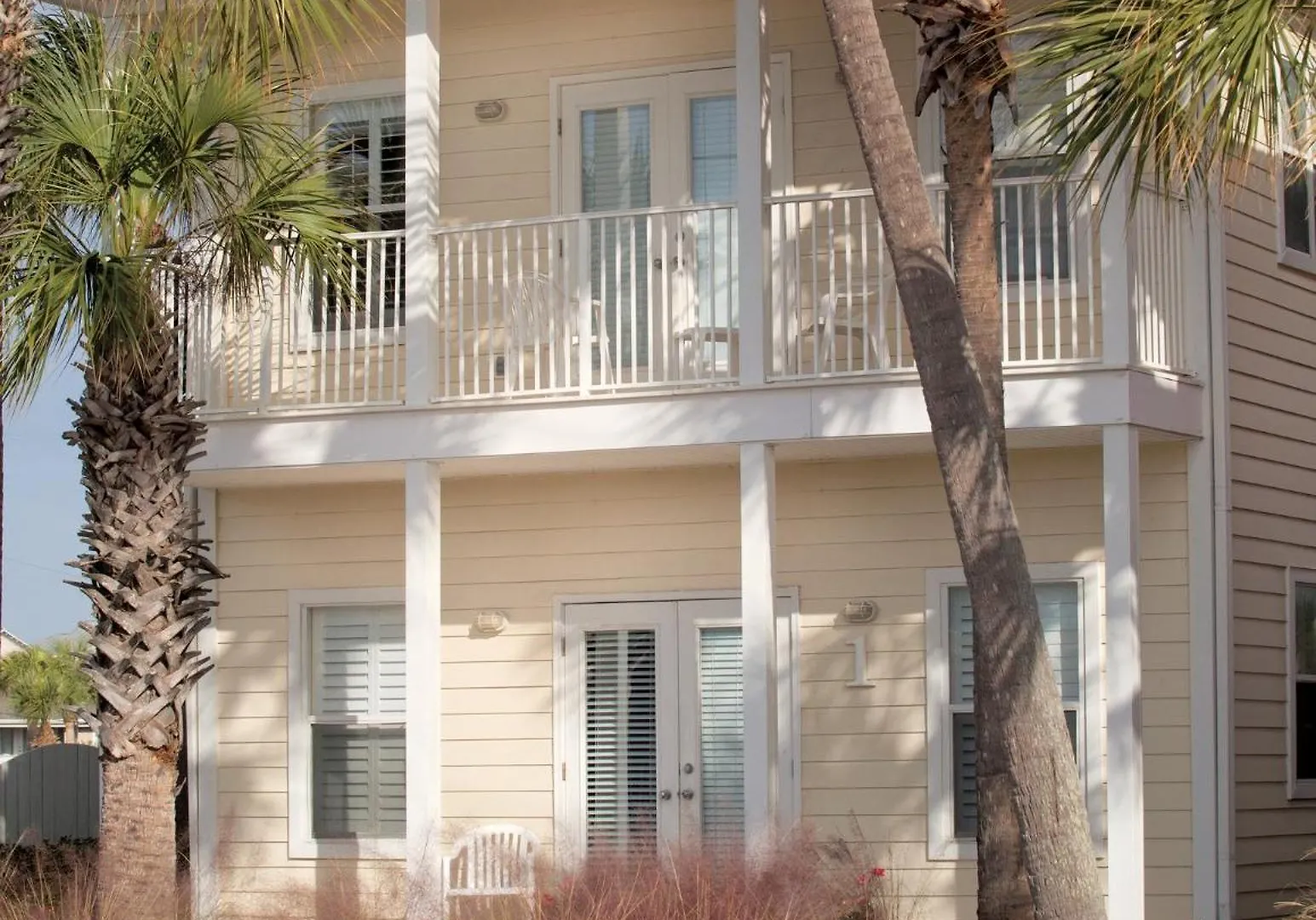 Resort Club Wyndham Street 3*