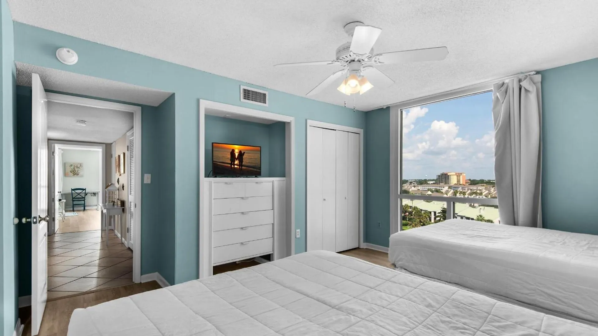 Shoreline Towers 1085 Destin