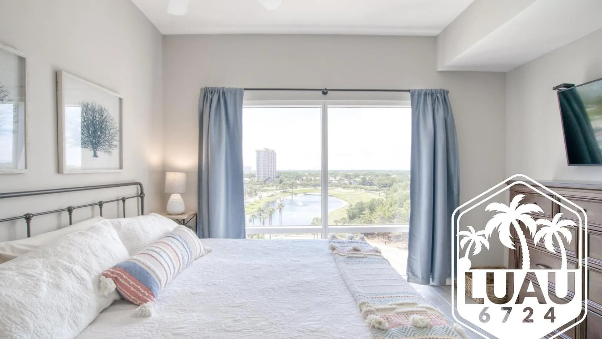Luau Tower Enjoy These 2 Connecting Units As A Family Apartment Destin