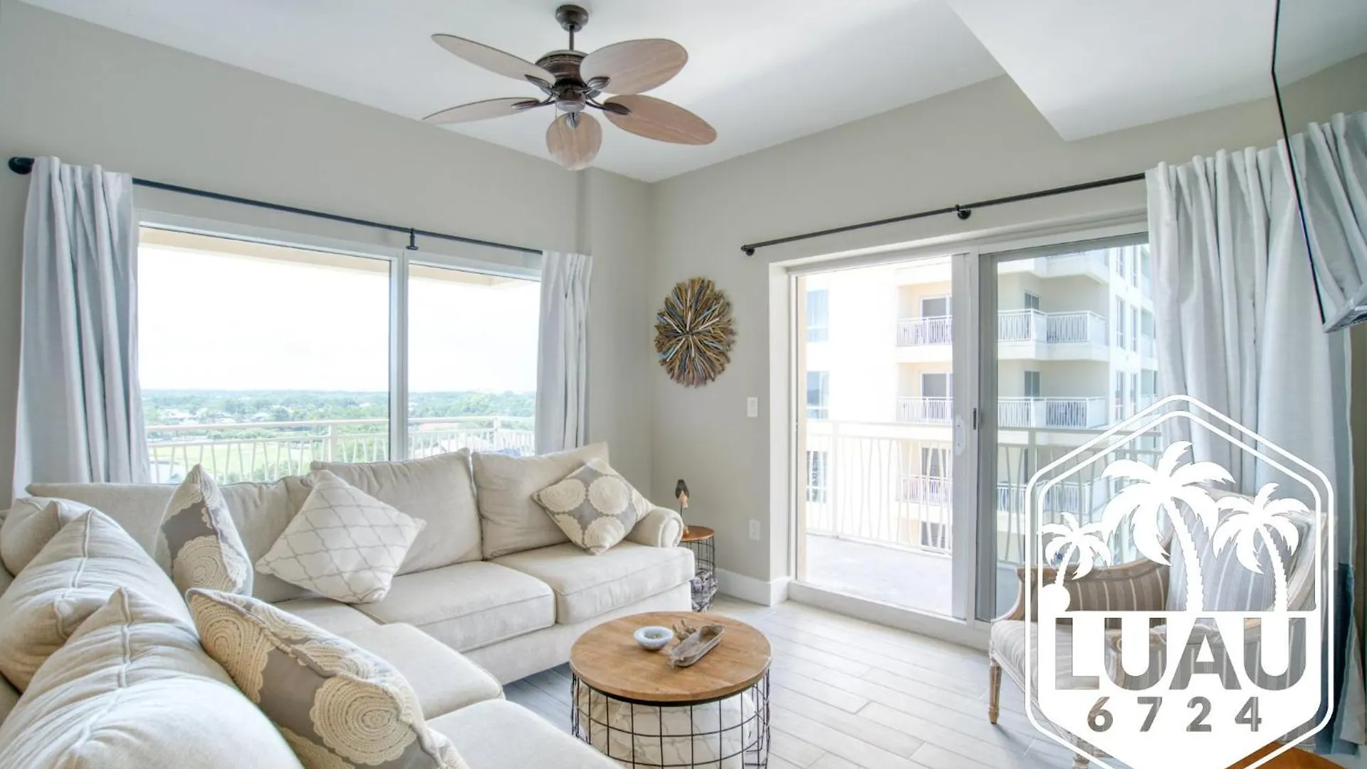 Apartment Luau Tower Enjoy These 2 Connecting Units As A Family Destin