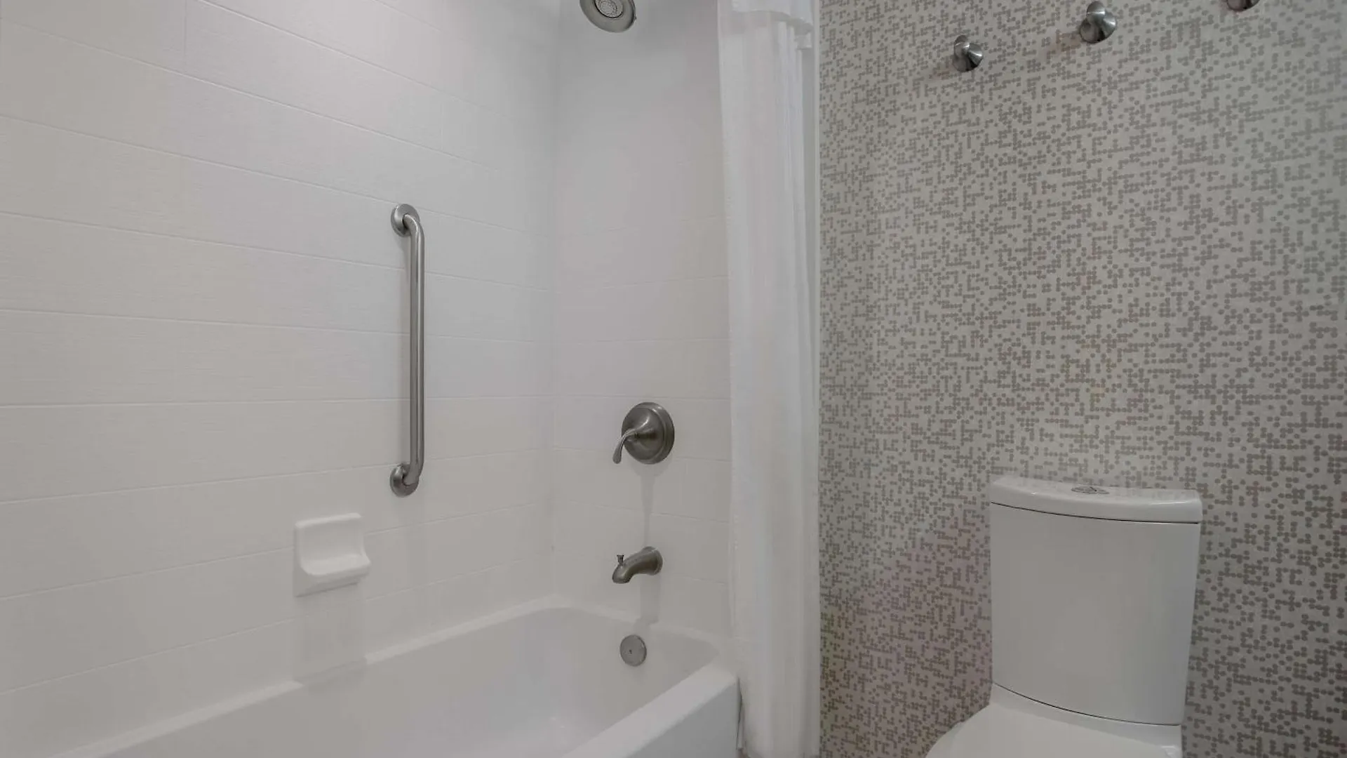 Hotell Home2 By Hilton 3*