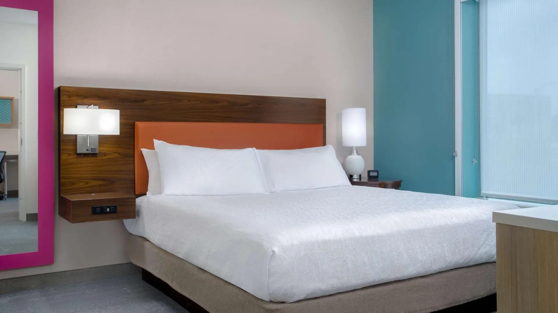 Home2 By Hilton Hotell