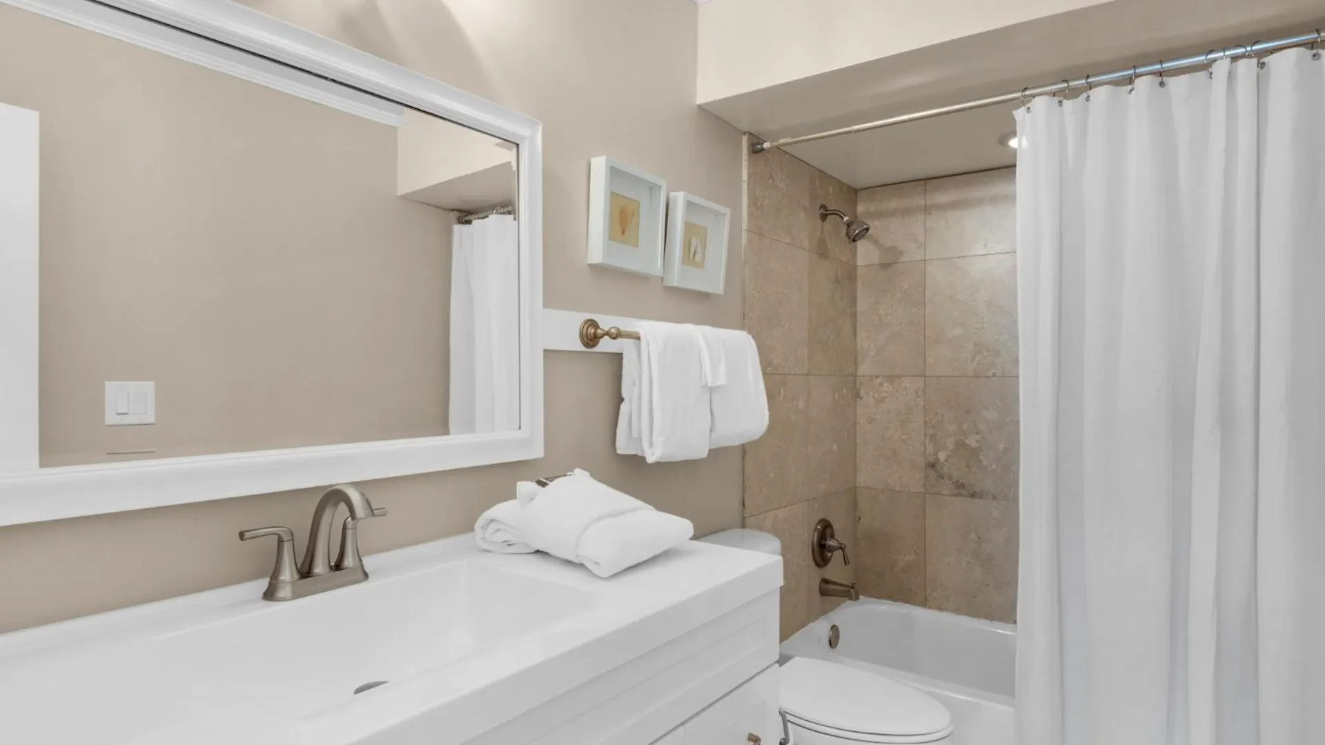 Quiet Surf Townhomes Ii #3 By Newman-dailey Holiday home Destin