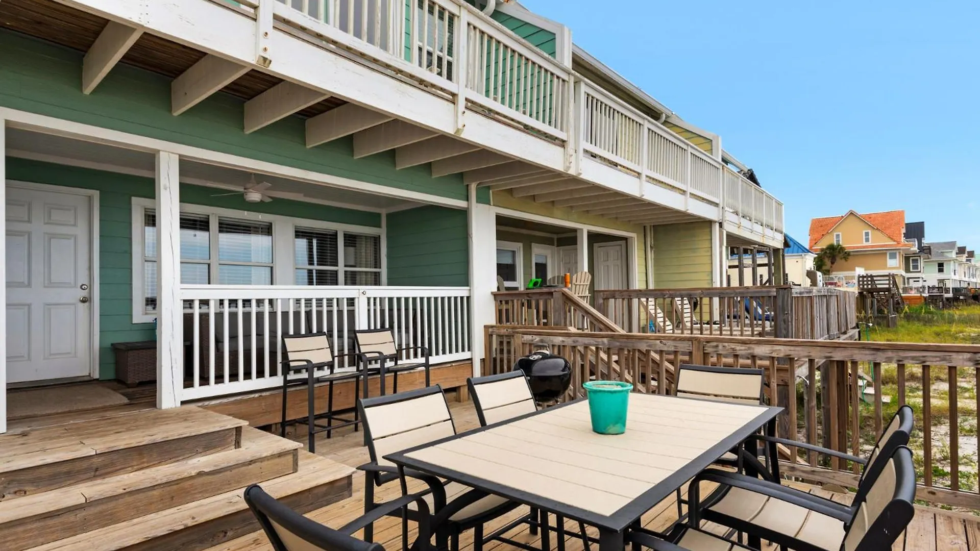 Quiet Surf Townhomes Ii #3 By Newman-dailey Destin