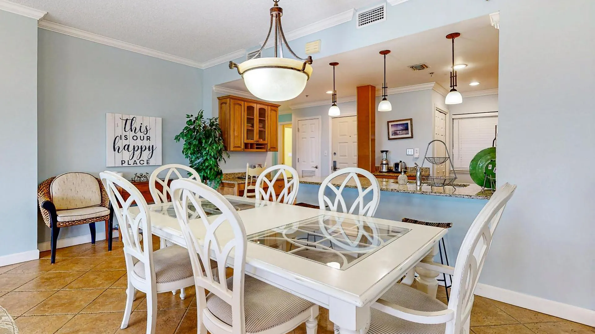 Tops'l Manor 213