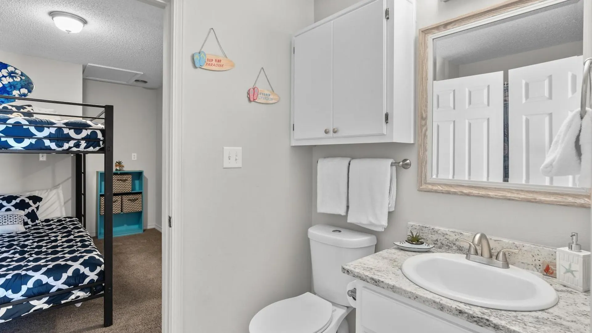 Holiday home 5 Min Walk To Beach, Sparkling Pool, Mins To Shops &outlet! 13 Destin