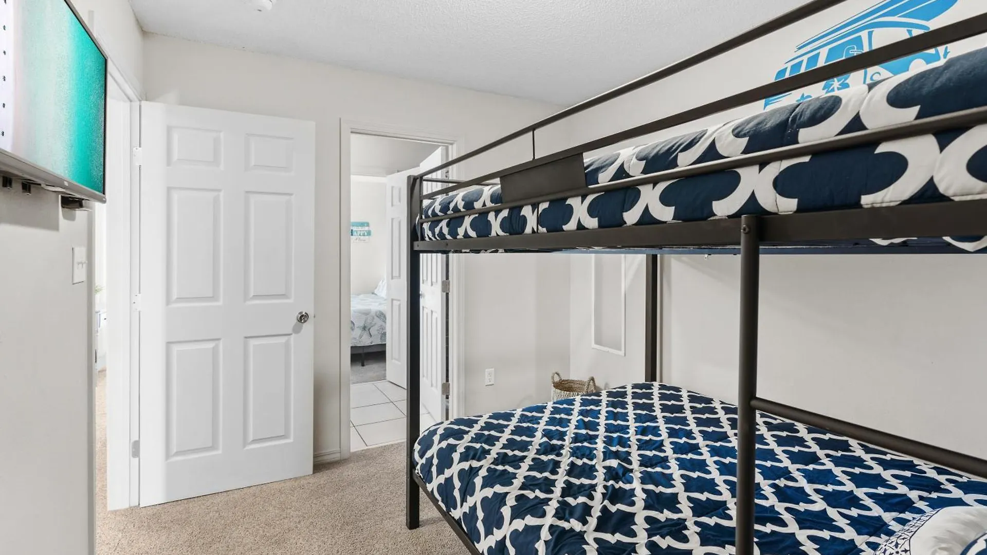 5 Min Walk To Beach, Sparkling Pool, Mins To Shops &outlet! 13 Holiday home Destin