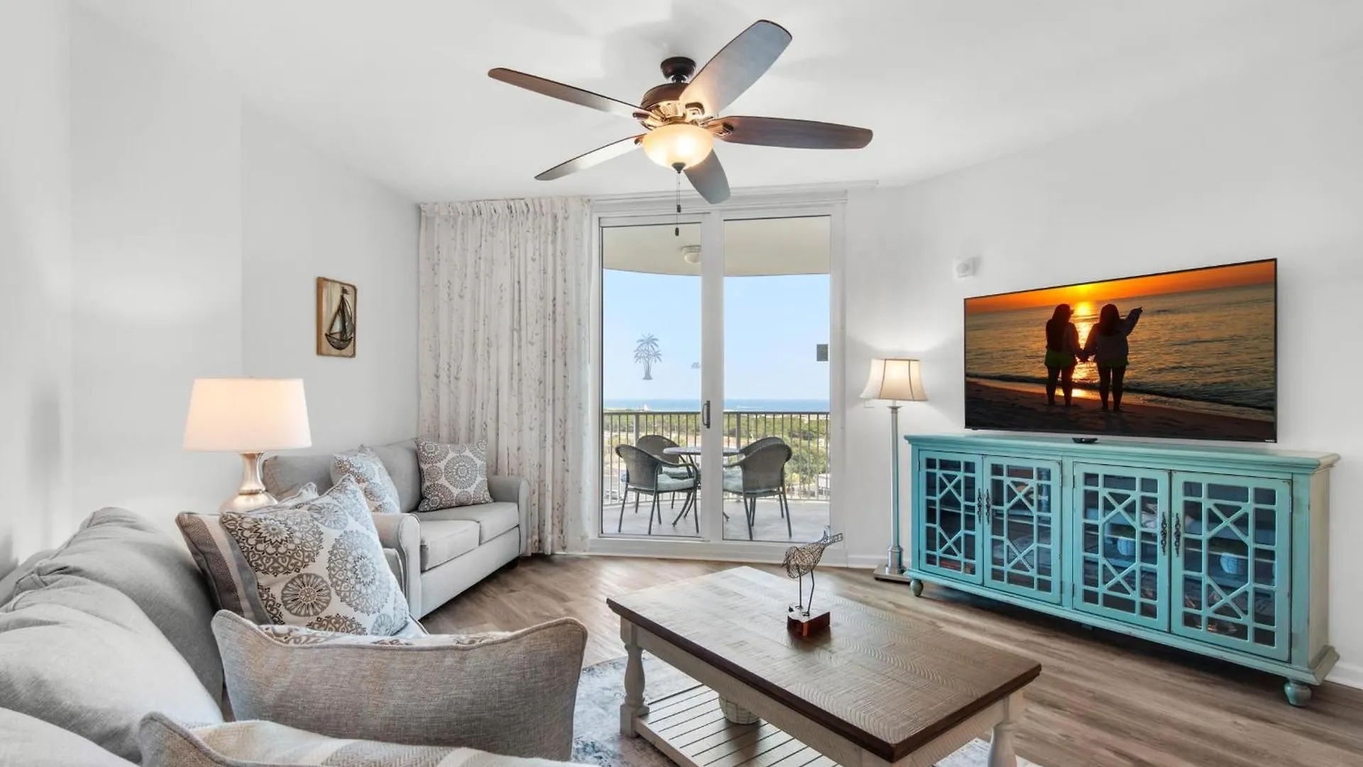 Holiday home Palms #1808 Jr 2br *