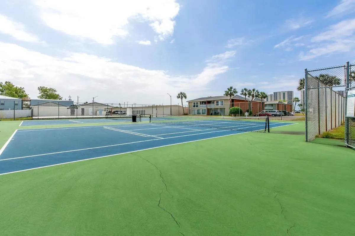 Sandy Beaches-3 Pools-pet Friendly