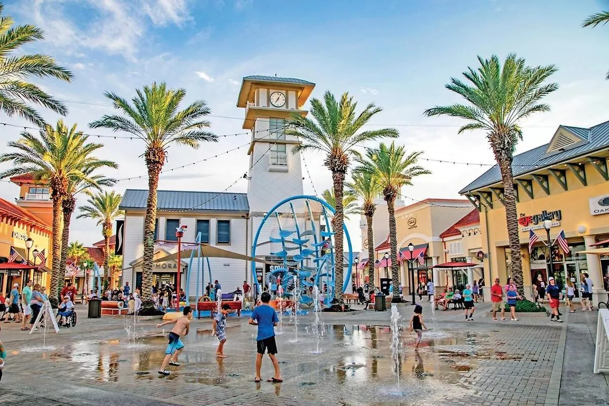 Sandy Beaches-3 Pools-pet Friendly Destin
