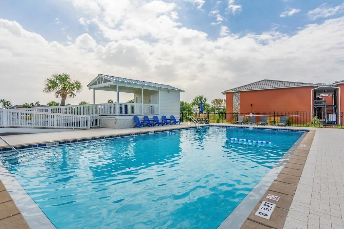 Holiday home Sandy Beaches-3 Pools-pet Friendly