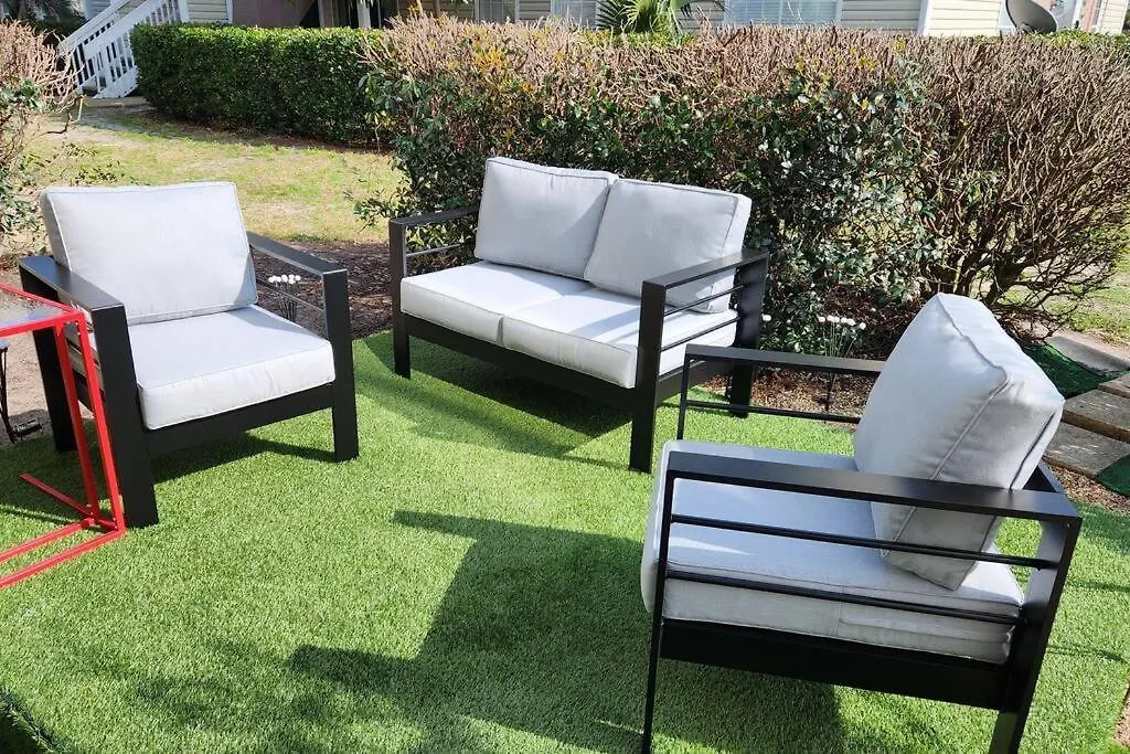 Beautiful 1st Floor Unit Half Mile From Amazing דירה דסטין