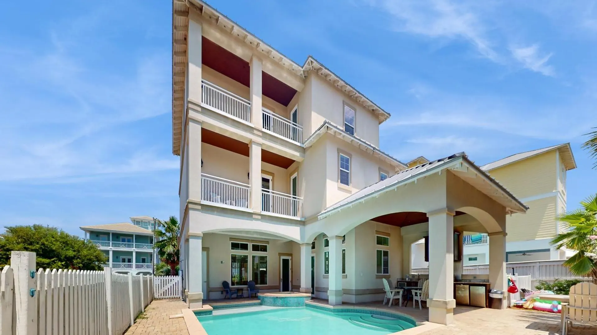 Frangista Holiday home *