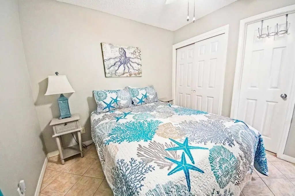 Private With Seasonal Chair Service And Heated Pool Destin