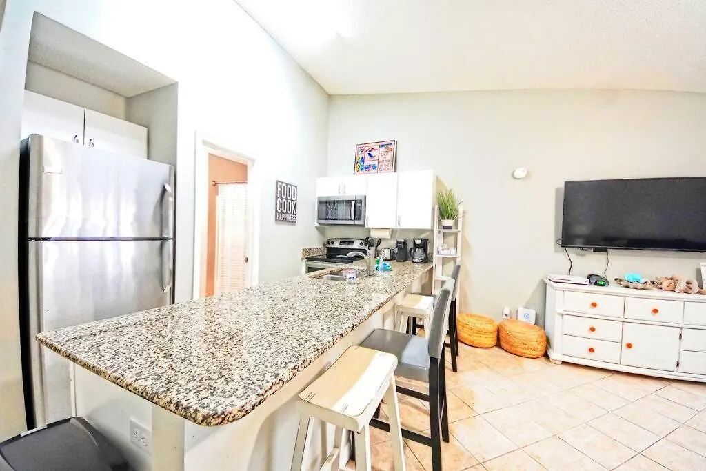 Apartmán Private With Seasonal Chair Service And Heated Pool *