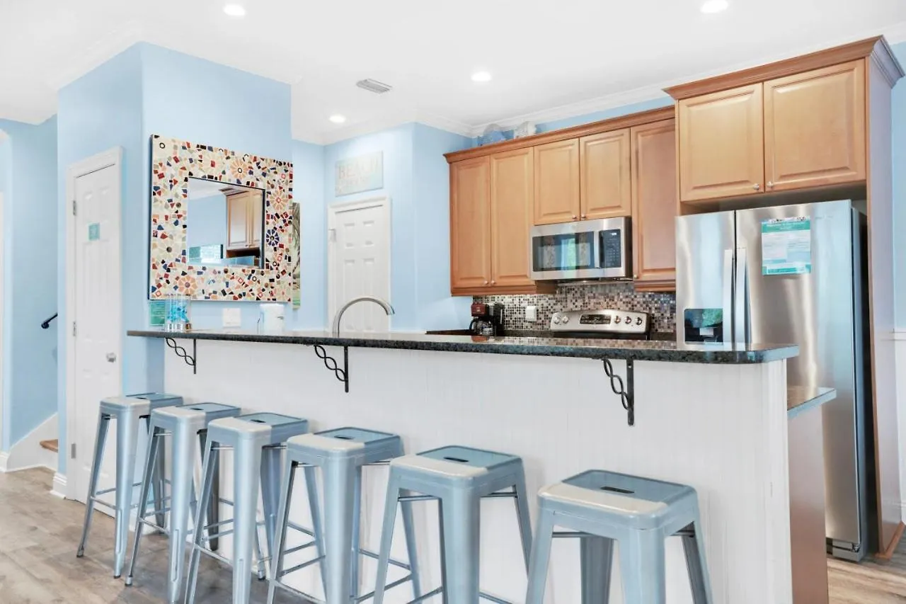 Skips Corner Pet Friendly Trolley Destin