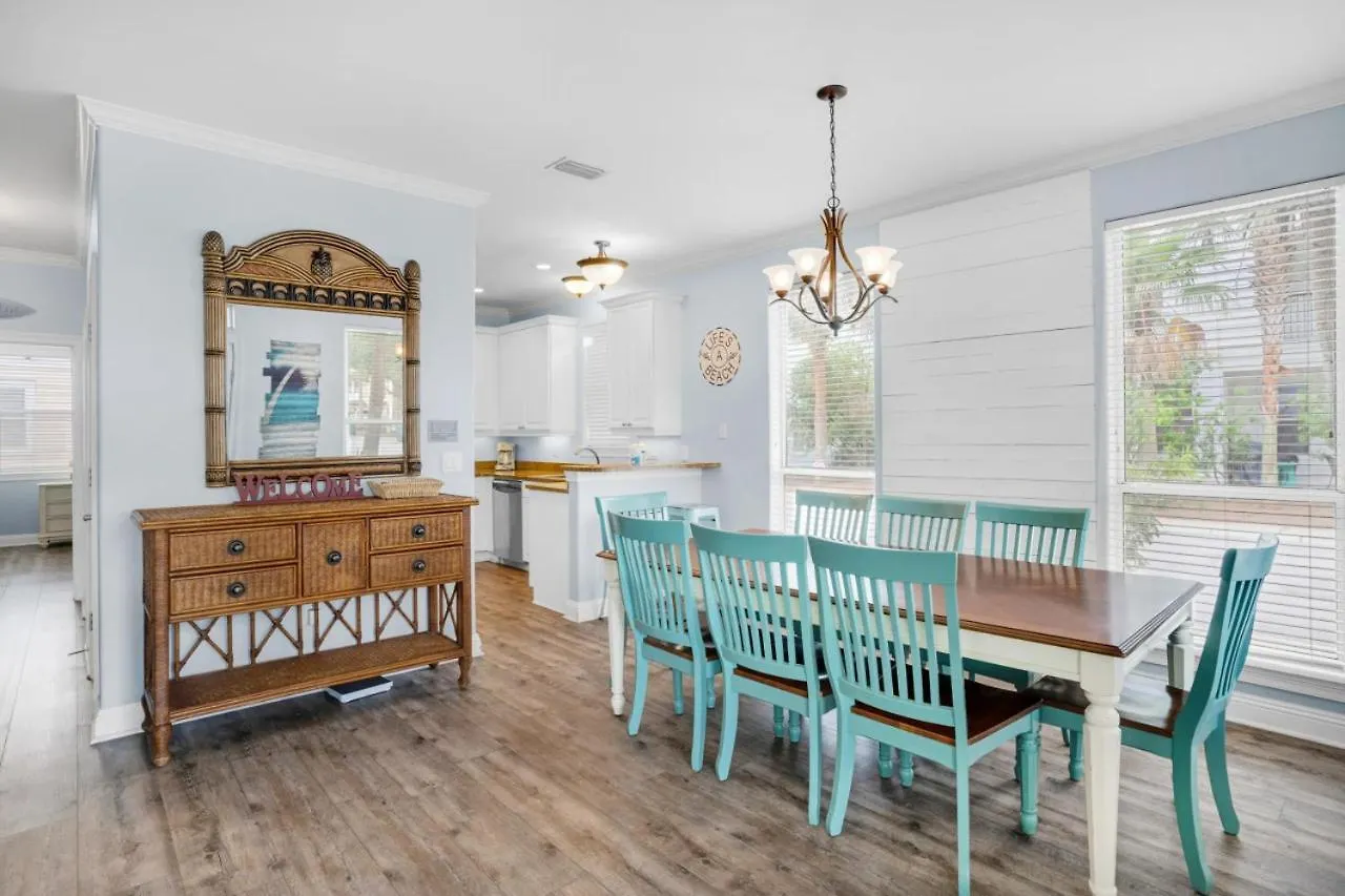 Prázdninový dům Deja Blue Pool Front Pet Friendly Destin