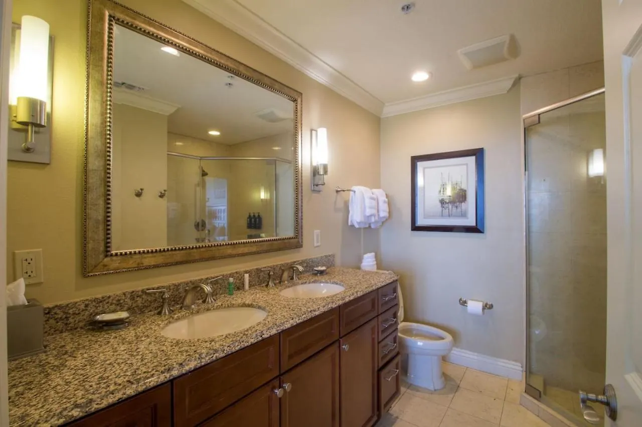 Charming Harborwalk Vacation Apartment *