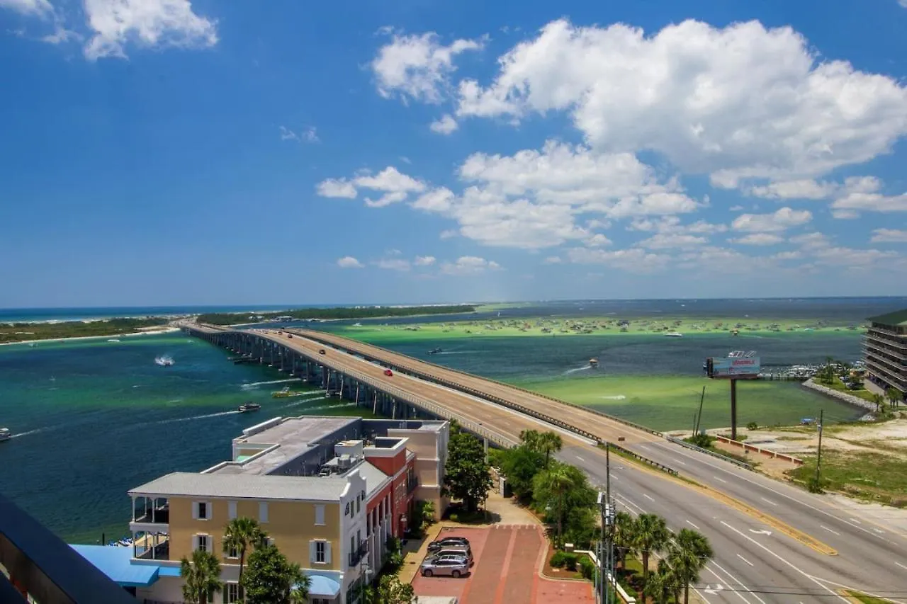 Charming Harborwalk Vacation