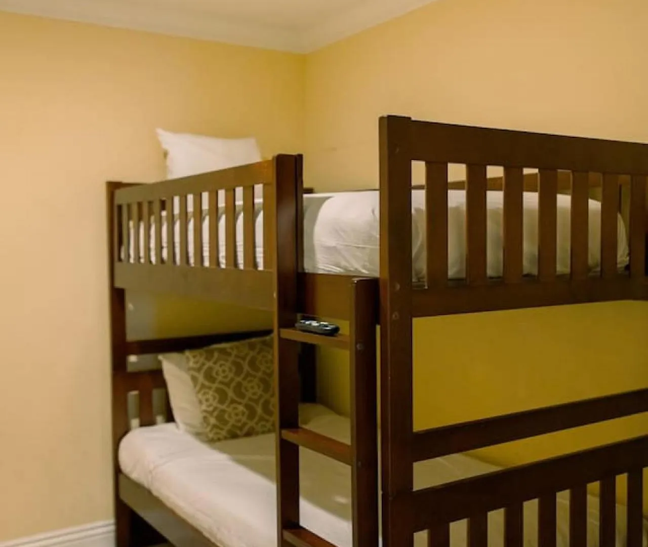2 Bedroom On Harborwalk Village * Destin