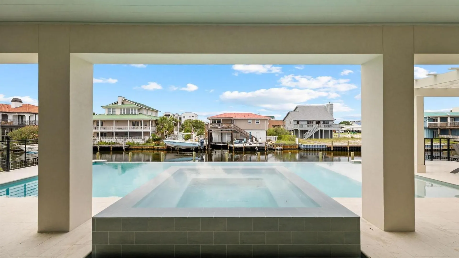 The Boathouse * Destin